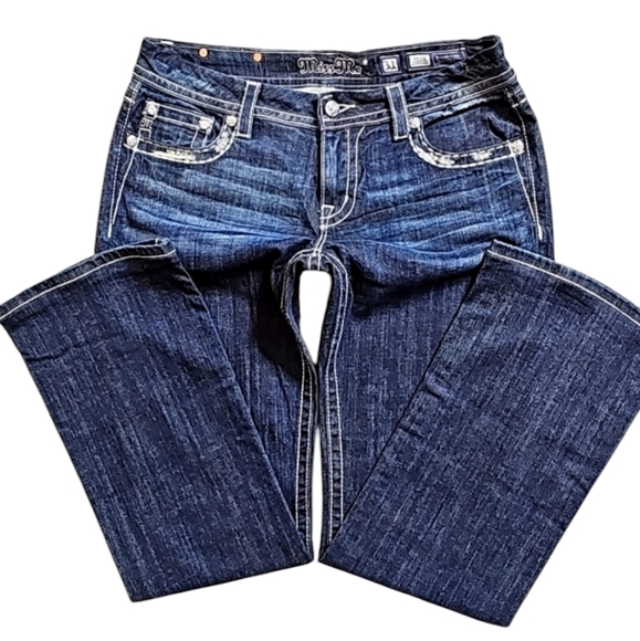 💥Miss Me Mid-Rise Easy Boot Jeans.👢Women's Size: Waist 31x32 Inseam. - Picture 3 of 13
